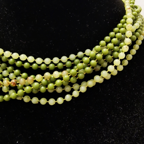 Vintage Faux Jade Bead Multi Strand Necklace - Picture 3 of 13